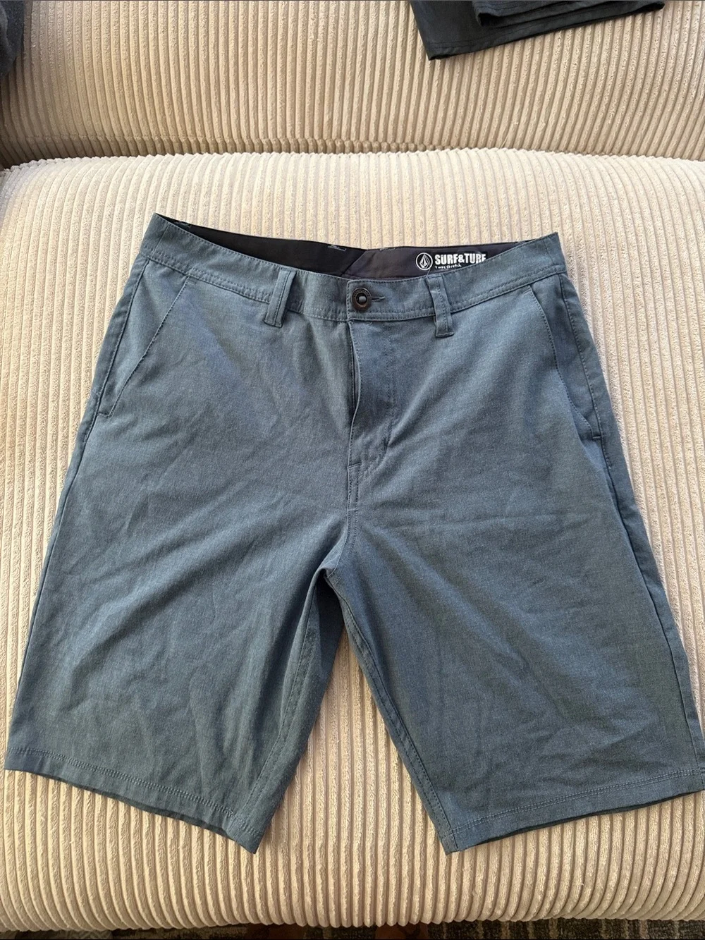 Volcom Men's Slate Gray Flat Front Shorts